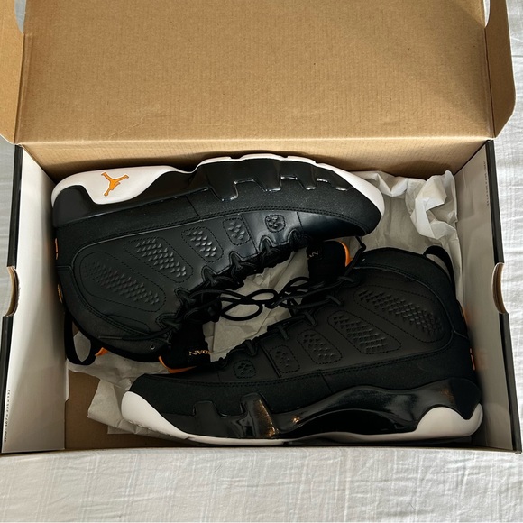 Air Jordan 9 Retro 'Citrus' 302370-004 - Picture 2 of 8